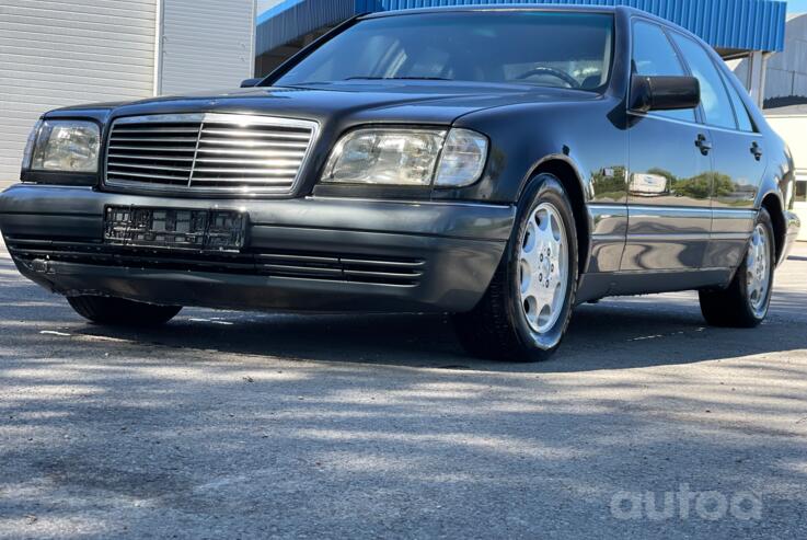 Mercedes-Benz S-Class W140 Sedan