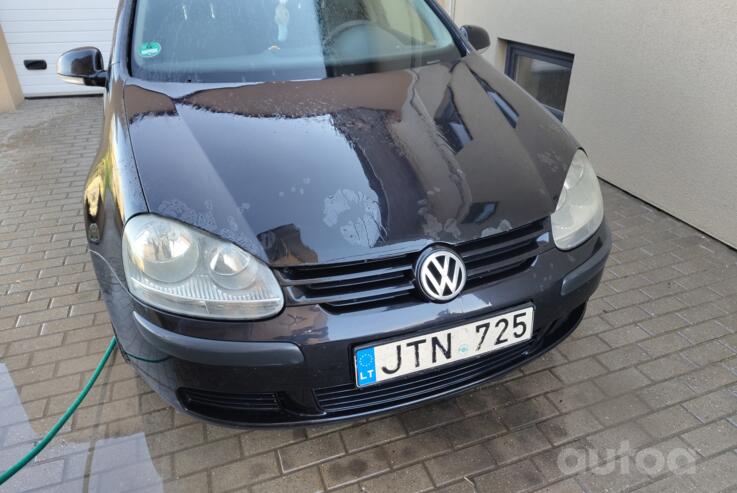 Volkswagen Golf 5 generation Hatchback 5-doors