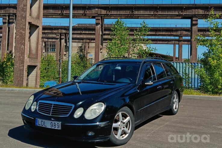 Mercedes-Benz E-Class W211/S211 wagon 5-doors