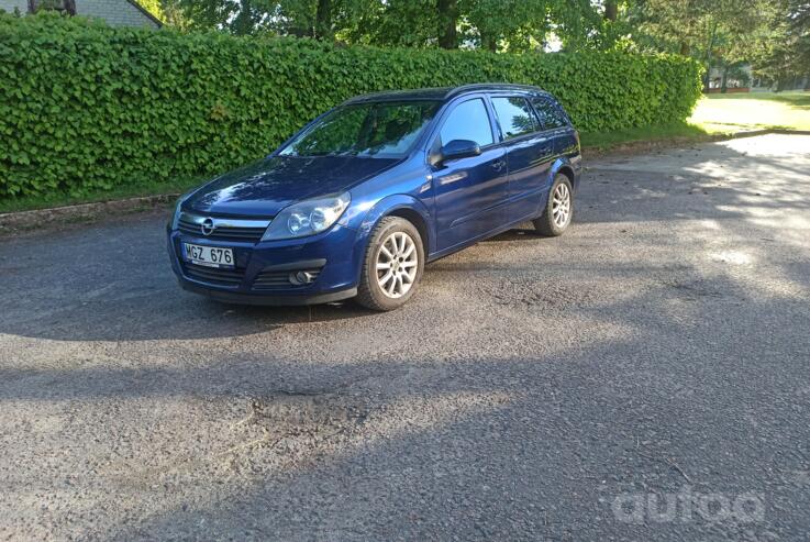 Opel Astra H [restyling]