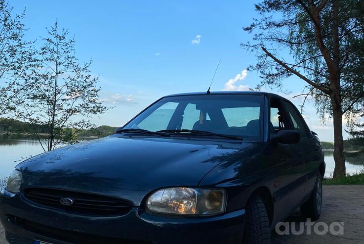 Ford Escort 5 generation [restyling] Hatchback 5-doors