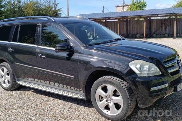 Mercedes-Benz GL-Class X164 [restyling] SUV 5-doors