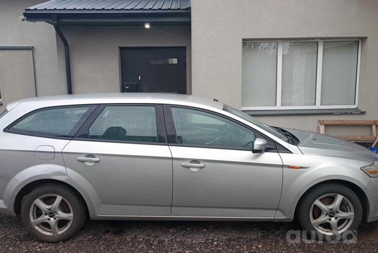 Ford Mondeo 4 generation wagon