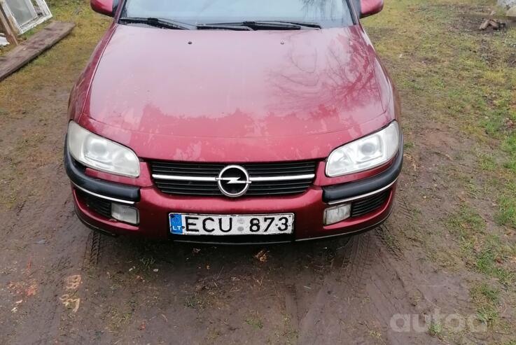 Opel Omega B Sedan