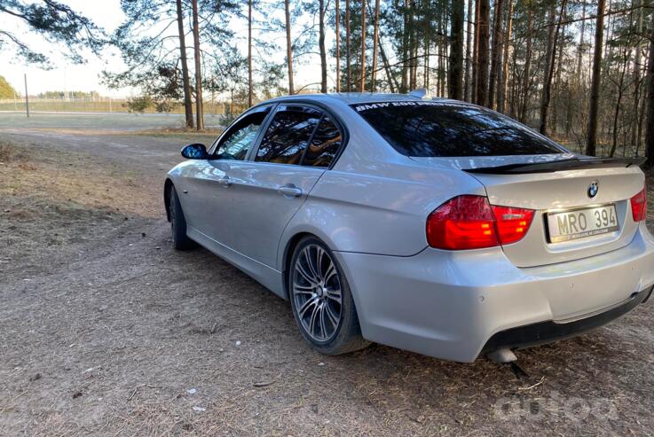 BMW 3 Series E90/E91/E92/E93 Sedan