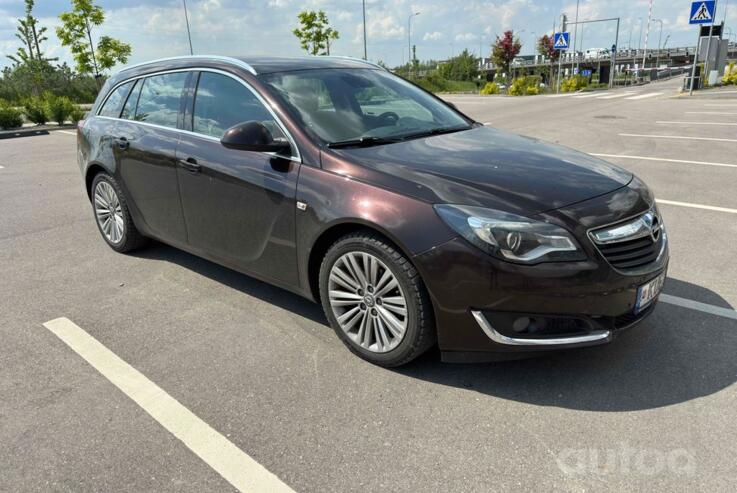 Opel Insignia A [restyling] Sports Tourer wagon 5-doors