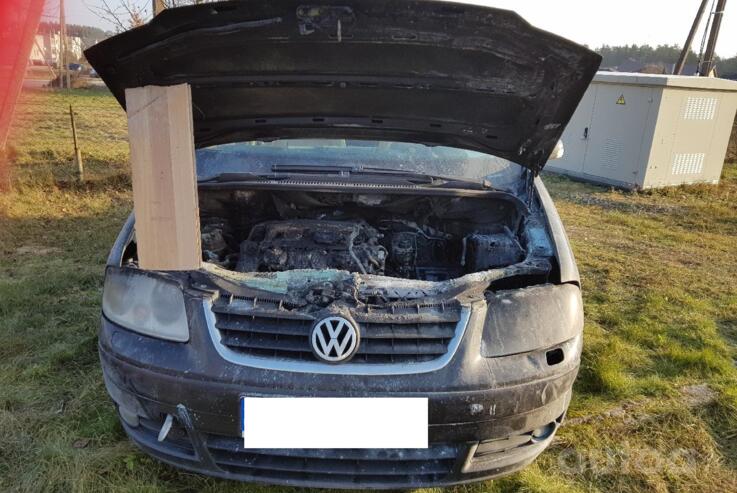 Volkswagen Touran 1 generation Minivan