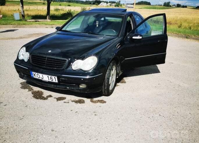 Mercedes-Benz C-Class W203/S203/CL203 Sedan 4-doors