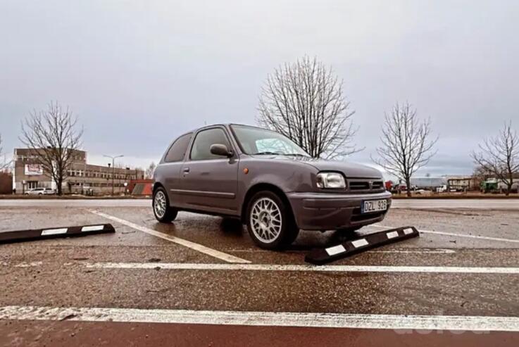 Nissan Micra K11 Hatchback 3-doors