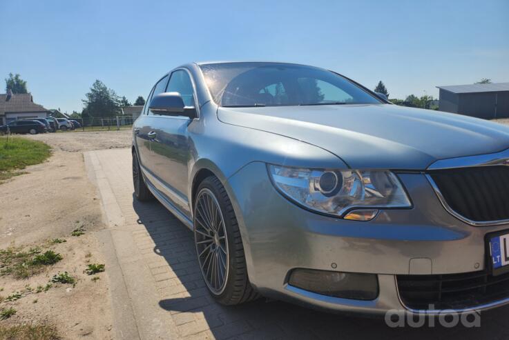 Skoda Superb 2 generation Liftback