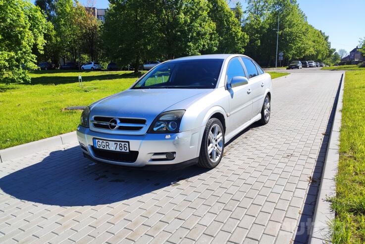 Opel Vectra C GTS hatchback