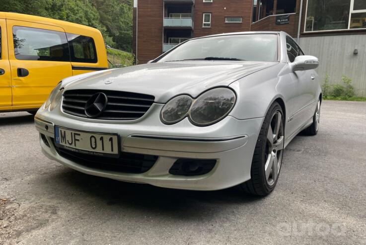 Mercedes-Benz CLK-Class C209 Coupe-Hardtop