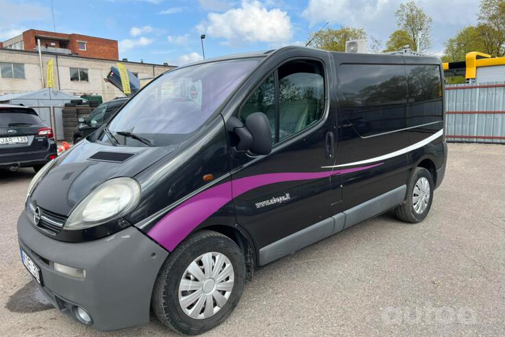 Opel Vivaro A Minivan