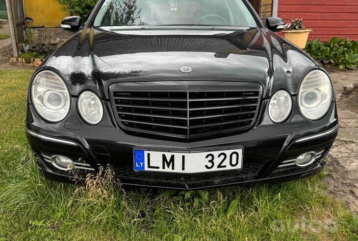 Mercedes-Benz E-Class W211/S211 wagon 5-doors