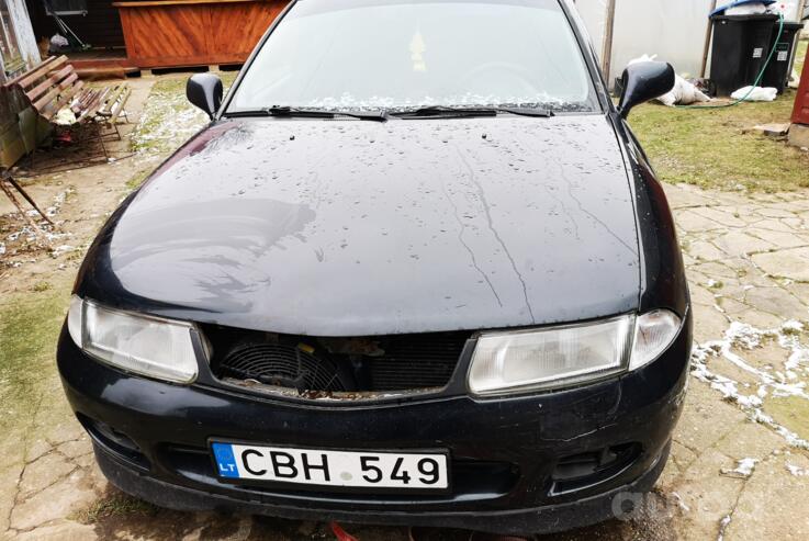 Mitsubishi Carisma 1 generation Liftback