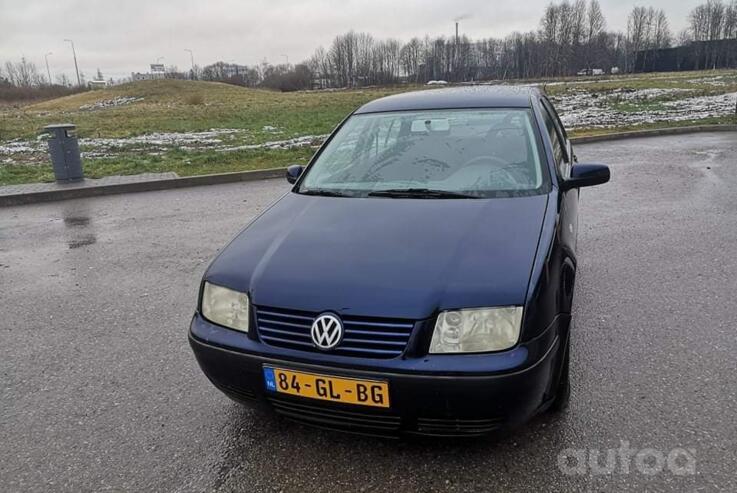 Volkswagen Bora 1 generation Sedan