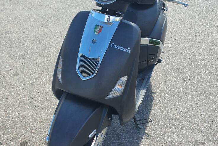 Vespa 50