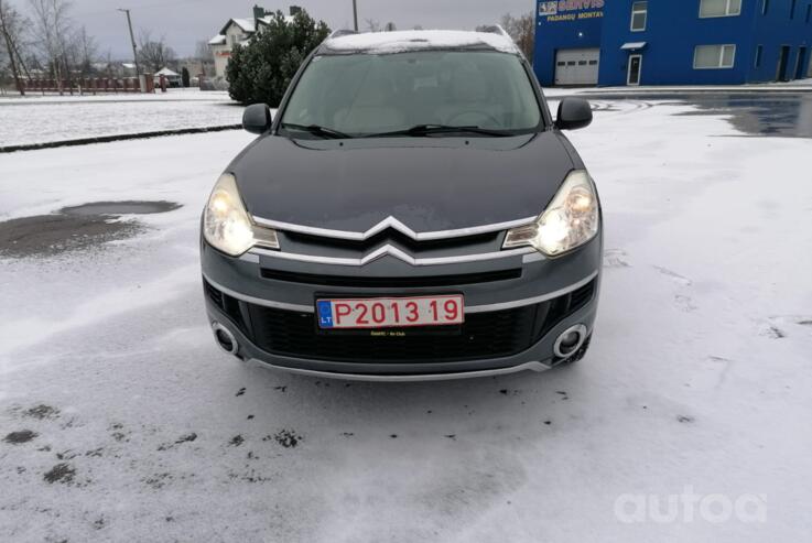 Citroen C-Crosser 1 generation Crossover