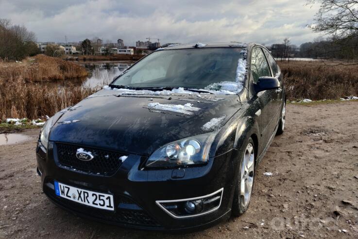 Ford Focus 2 generation ST hatchback 3-doors