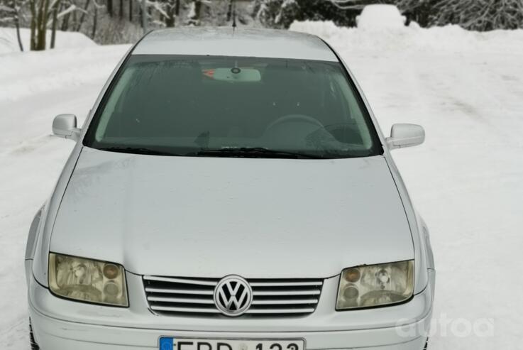 Volkswagen Bora 1 generation Sedan