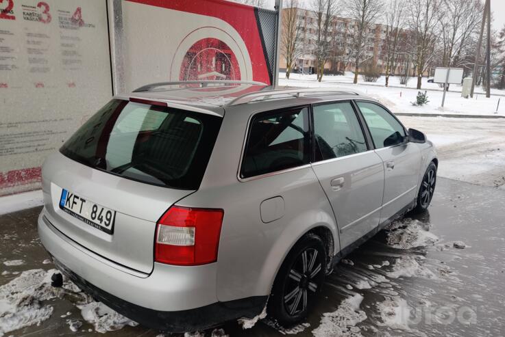 Audi A4 B6 Avant wagon 5-doors