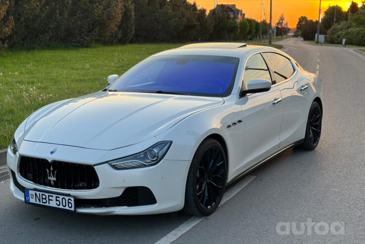 Maserati Ghibli 3 generation Sedan