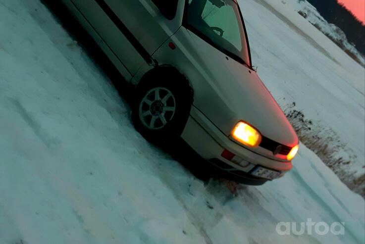 Volkswagen Golf 3 generation Hatchback 5-doors