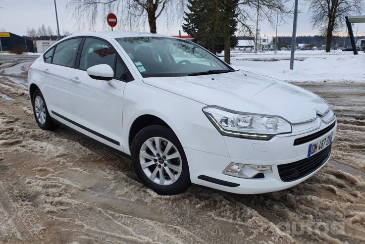 Citroen C5 2 generation Sedan