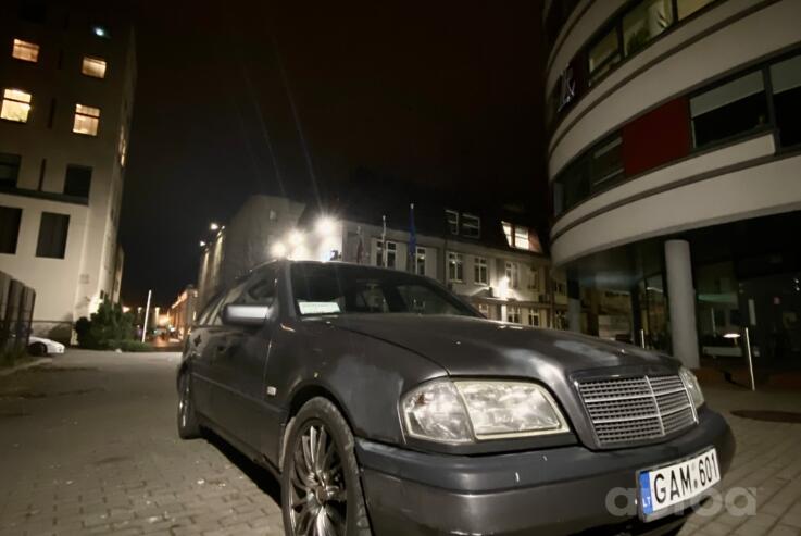 Mercedes-Benz C-Class W202/S202 wagon