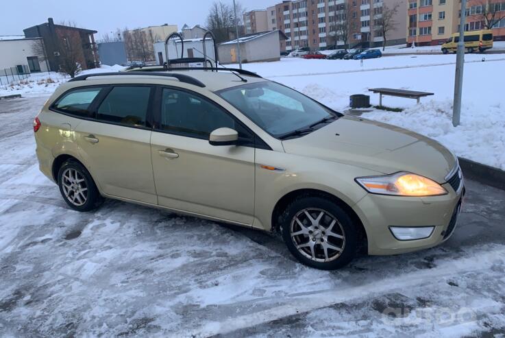 Ford Mondeo 4 generation wagon