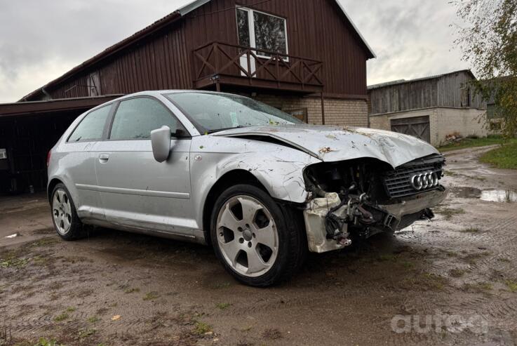 Audi A3 8P Hatchback 3-doors