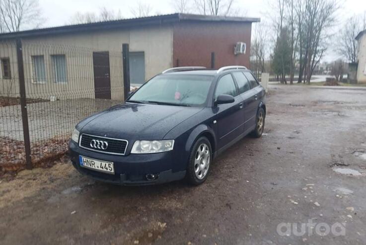 Audi A4 B6 Avant wagon 5-doors
