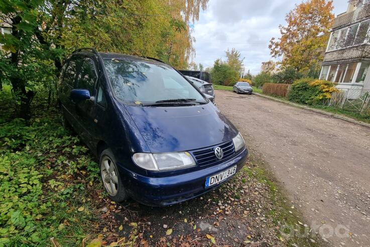 Volkswagen Sharan 1 generation Minivan 5-doors