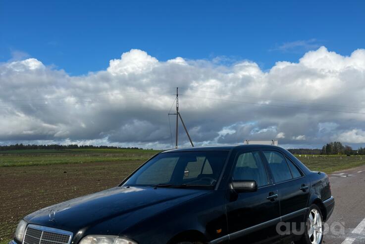 Mercedes-Benz C-Class W202/S202 Sedan