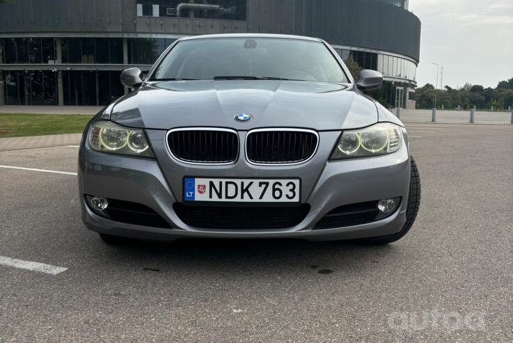 BMW 3 Series E90/E91/E92/E93 Sedan