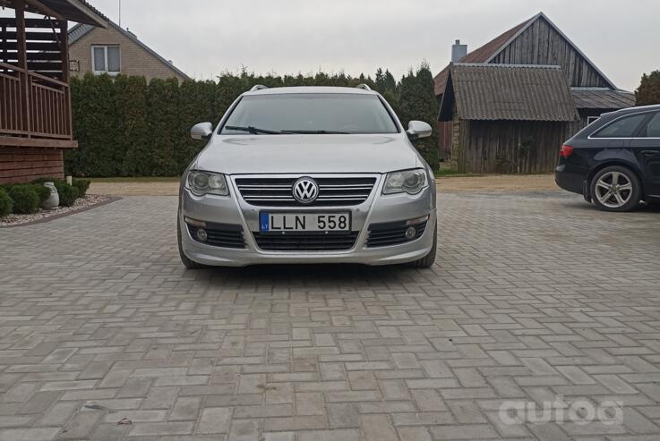 Volkswagen Passat B6 wagon 5-doors