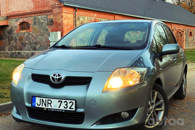 Toyota Auris 1 generation Hatchback 5-doors