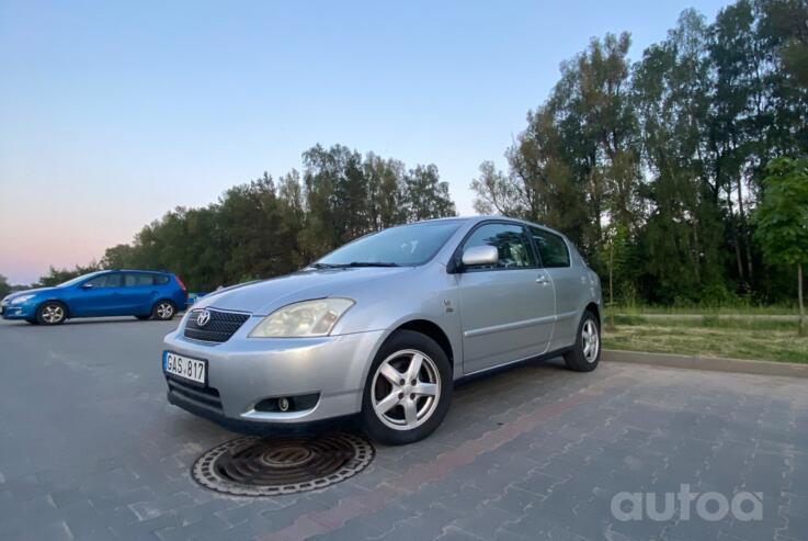 Toyota Corolla E120 Hatchback 3-doors