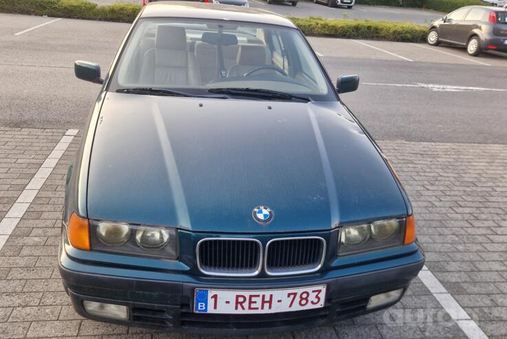 BMW 3 Series E36 Sedan