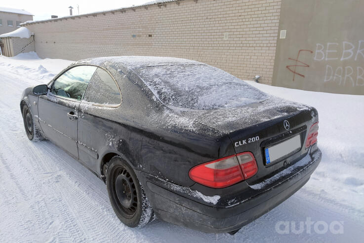 Mercedes-Benz CLK-Class C208 Coupe