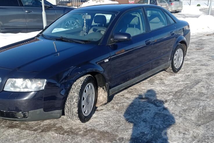 Audi A4 B6 Sedan