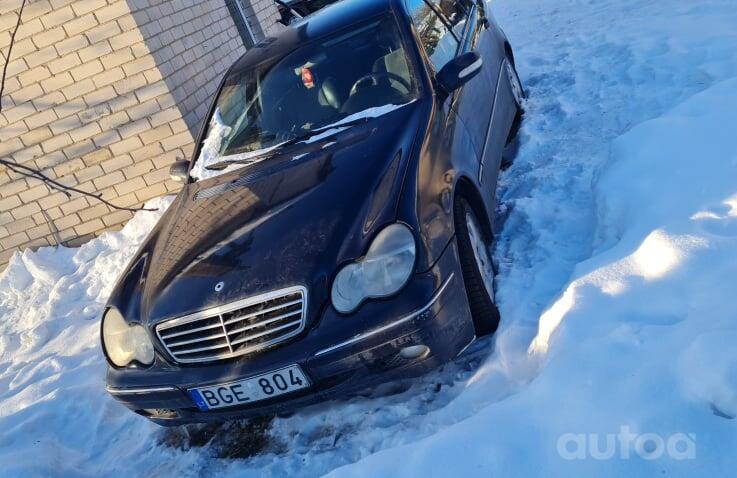 Mercedes-Benz C-Class W203/S203/CL203 Sedan 4-doors