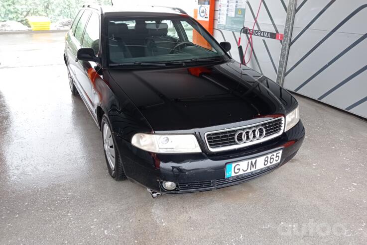 Audi A4 B5 [restyling] Avant wagon 5-doors