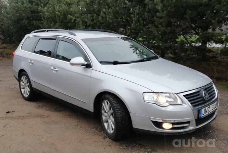 Volkswagen Passat B6 wagon 5-doors