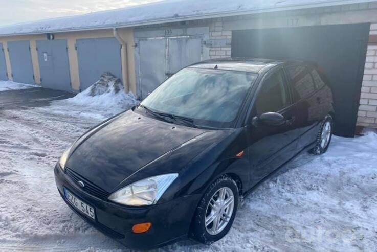 Ford Focus 1 generation Hatchback 5-doors