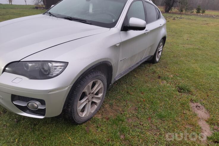 BMW X6 E71/E72 Sports Activity Coupe crossover