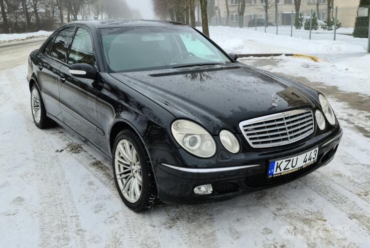 Mercedes-Benz E-Class W211 Sedan