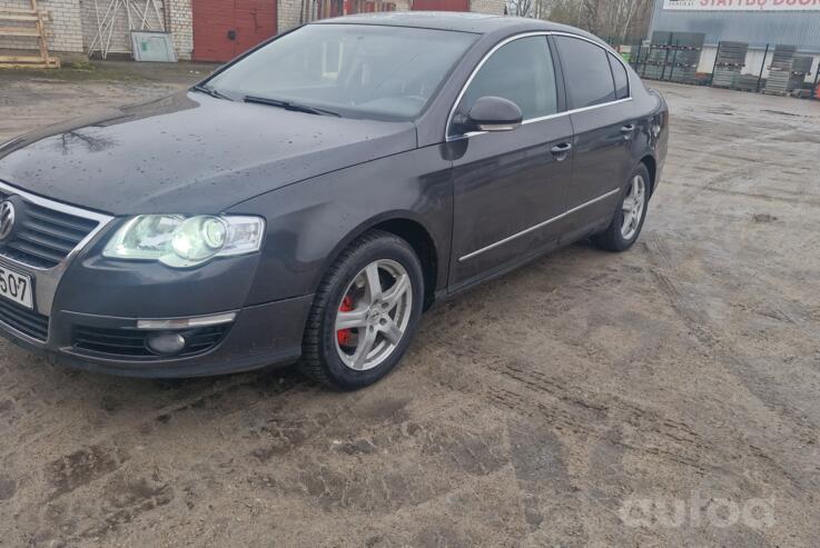 Volkswagen Passat B6 Sedan 4-doors