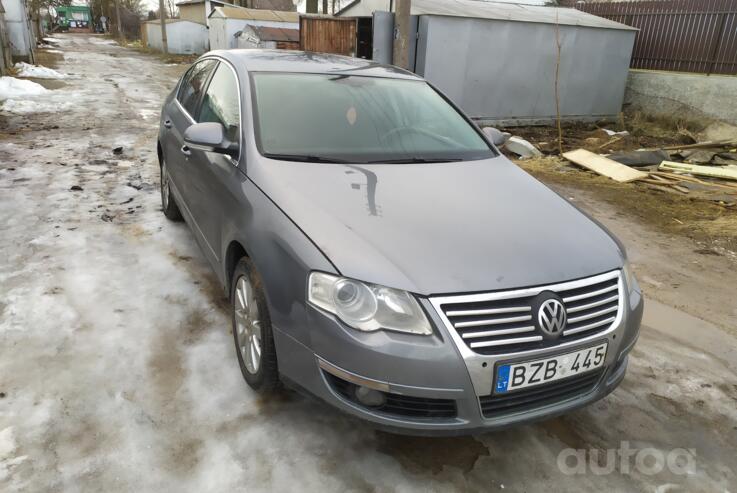 Volkswagen Passat B6 R36 Sedan 4-doors