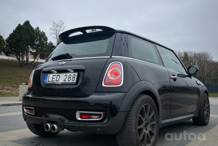 Mini Cooper S R56 Hatchback